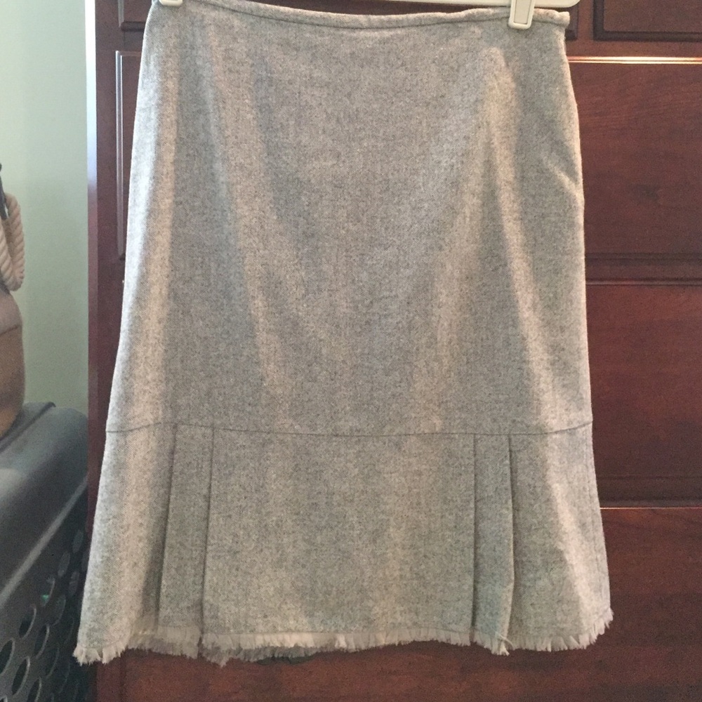 White House Black Market Gray Tweed Blazer and Skirt Set - Picture 4 of 4